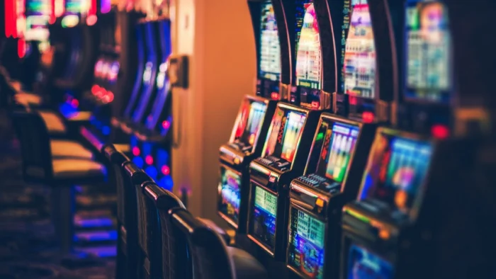 Land-Based Casinos vs Online Casinos
